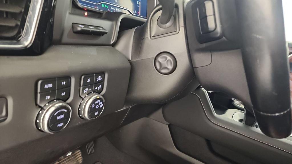 Used 2025 GMC Sierra 1500 Denali Ultimate AWD/4WD image 24