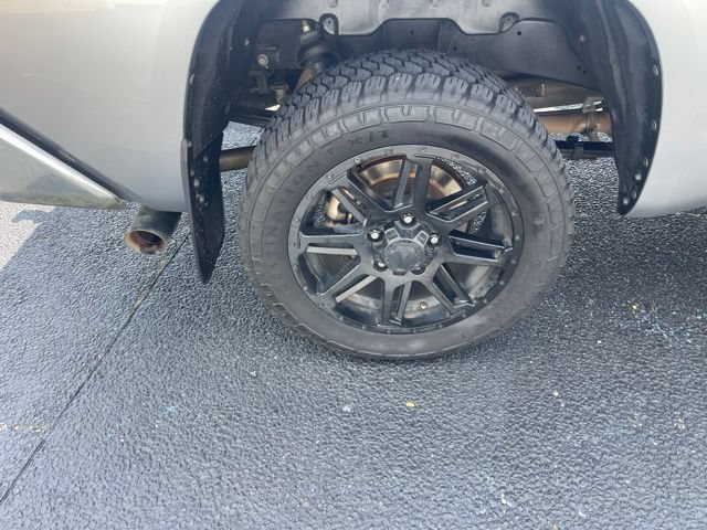 Used 2020 Toyota Tundra SR5 w/ SR5 Upgrade Package RWD image 8