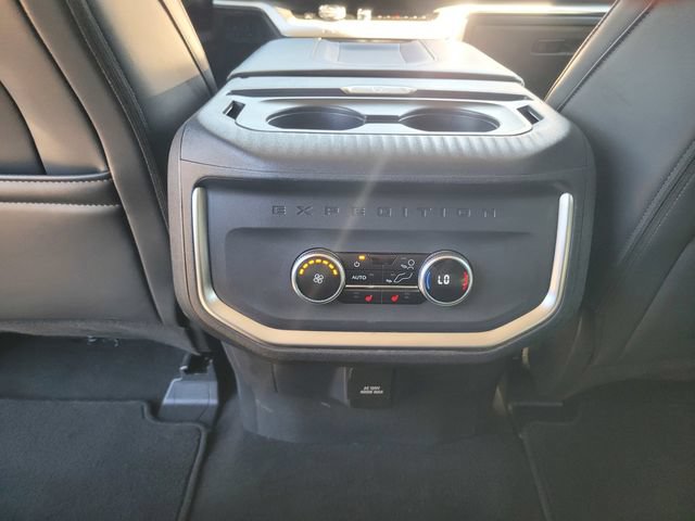 Certified 2025 Ford Expedition Max Platinum AWD/4WD image 15