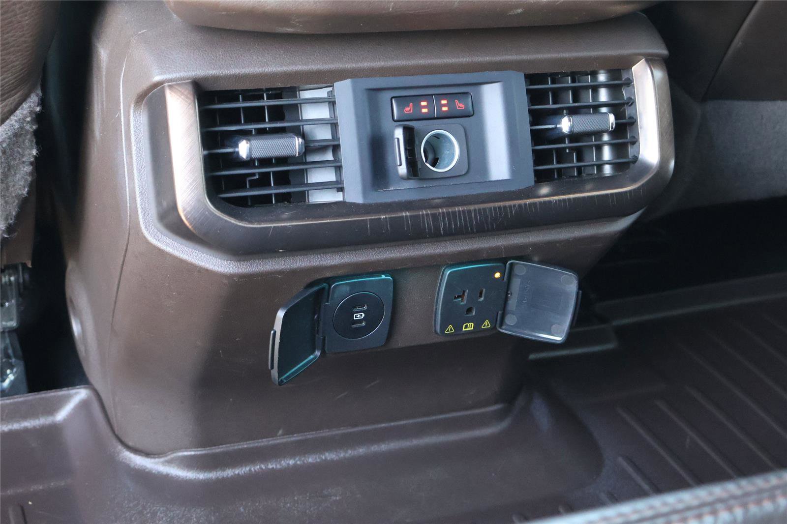 Certified 2024 Ford F150 King Ranch AWD/4WD image 35