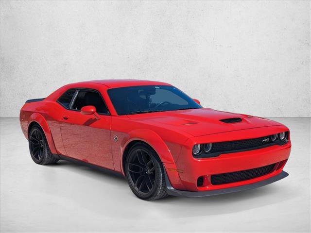 Used 2018 Dodge Challenger SRT Hellcat video 3