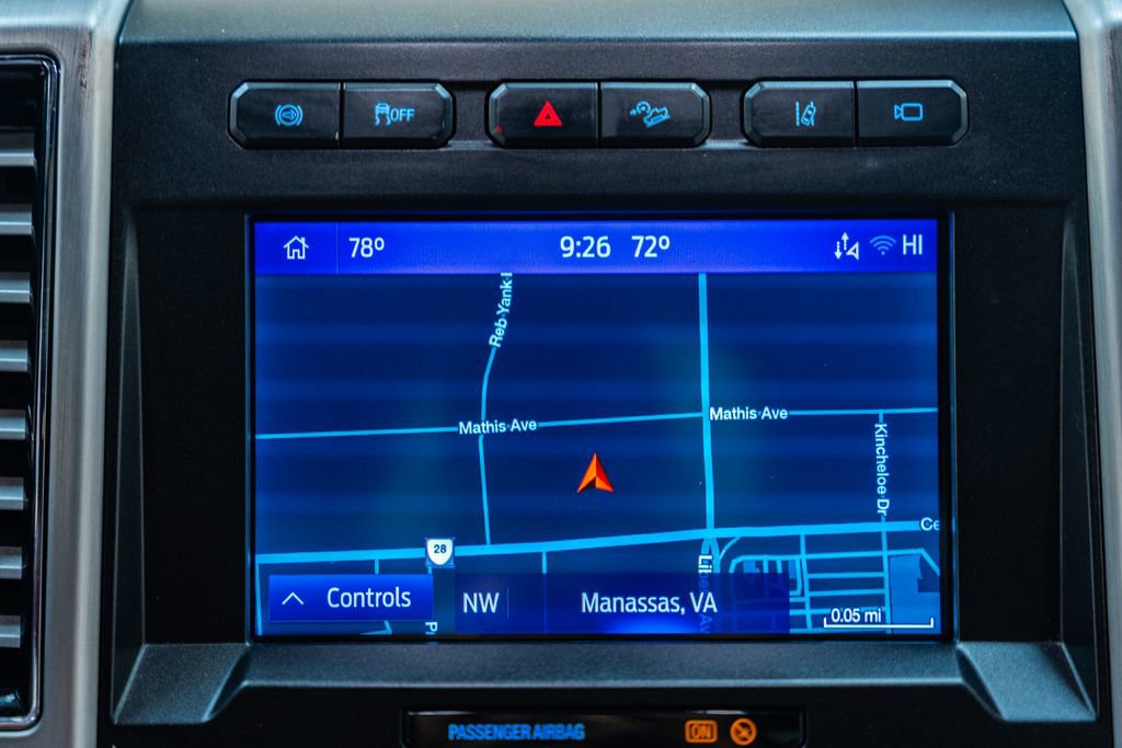 Certified 2020 Ford F350 Platinum w/ FX4 Off-Road Package image 29