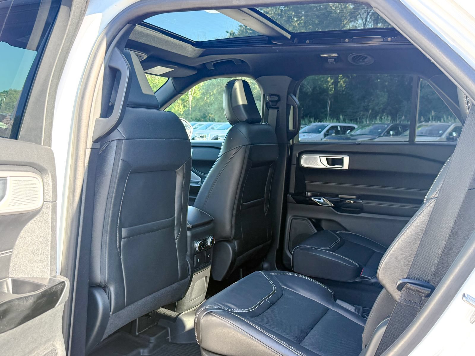 Certified 2022 Ford Explorer ST w/ Equipment Group 401A AWD/4WD image 19