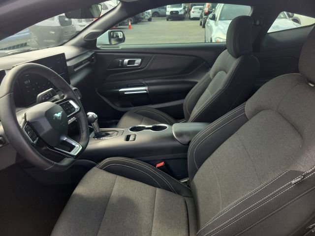 Certified 2025 Ford Mustang Coupe image 15