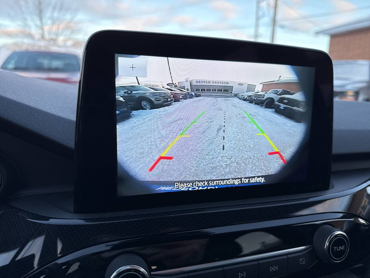 Certified 2025 Ford Escape ST-Line Select AWD/4WD image 37