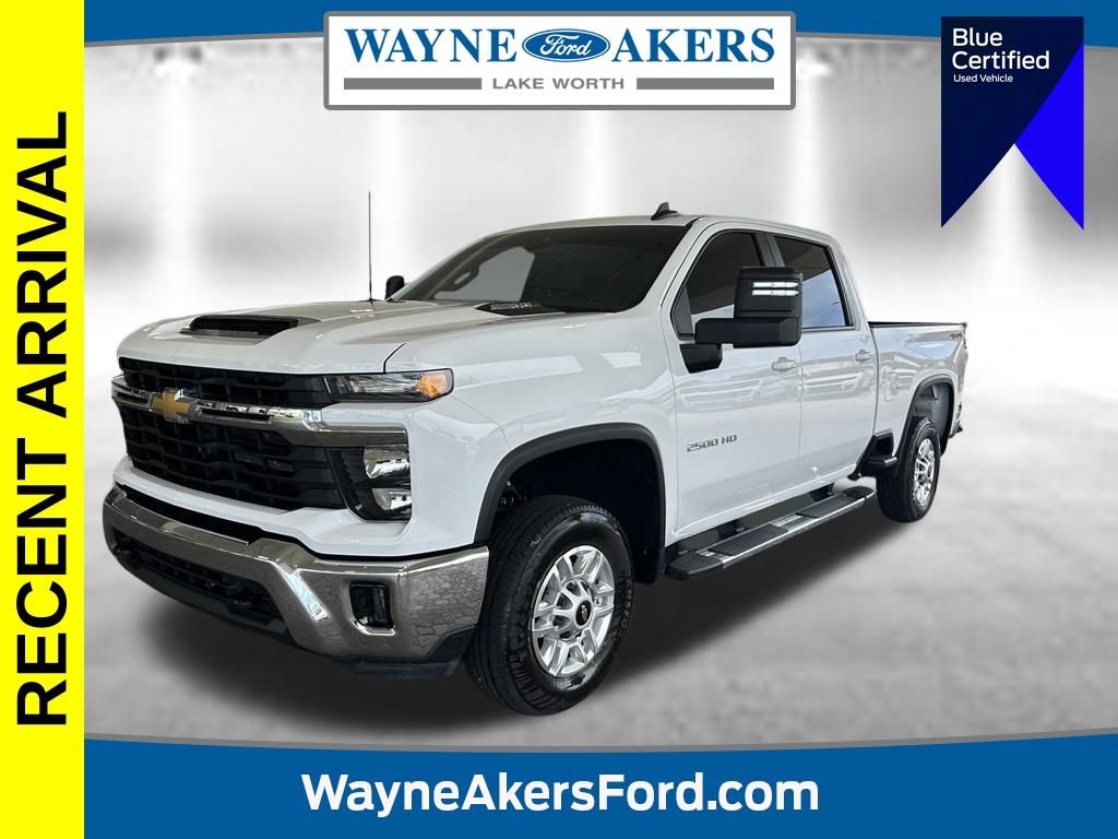 Used 2025 Chevrolet Silverado 2500 LT w/ Convenience Package AWD/4WD image 1