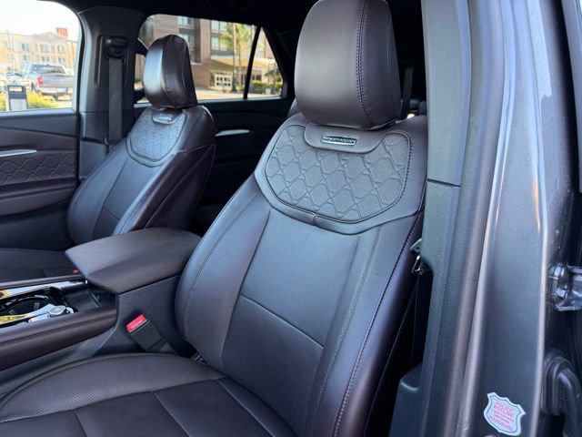 Certified 2025 Ford Explorer Platinum w/ LUX Leather Package image 20