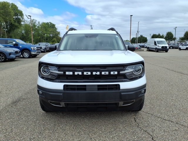 Certified 2023 Ford Bronco Sport Outer Banks w/ Tech Package AWD/4WD image 2