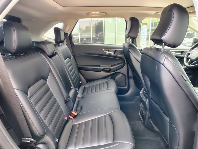 Certified 2024 Ford Edge SEL w/ Convenience Package AWD/4WD image 18