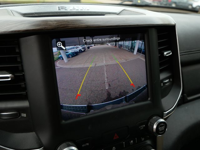 Used 2019 RAM 1500 Laramie AWD/4WD image 27