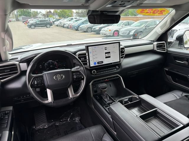 Used 2023 Toyota Tundra Limited AWD/4WD image 28