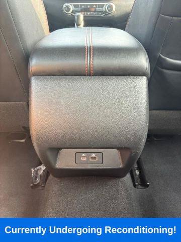 Used 2024 Nissan Altima 2.5 SR FWD image 28