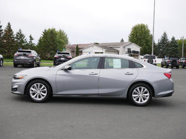 Used 2024 Chevrolet Malibu LT FWD image 2