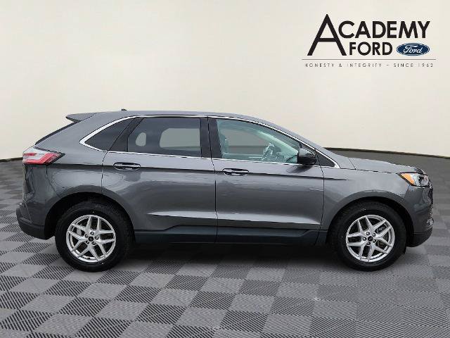 Certified 2023 Ford Edge SEL w/ Convenience Package AWD/4WD image 7