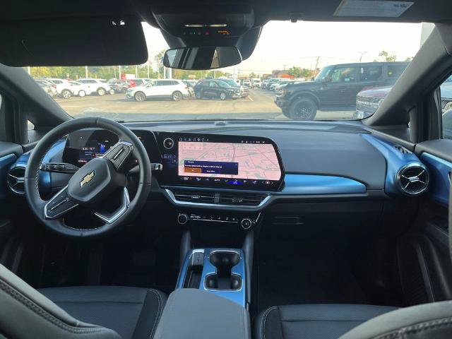 Used 2024 Chevrolet Equinox EV LT FWD image 15