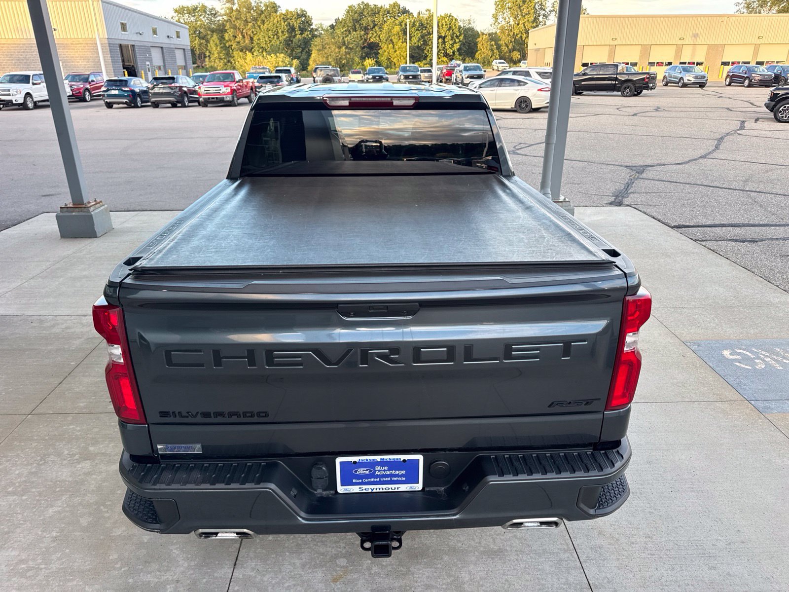 Used 2021 Chevrolet Silverado 1500 RST w/ Z71 Off-Road Package AWD/4WD image 7