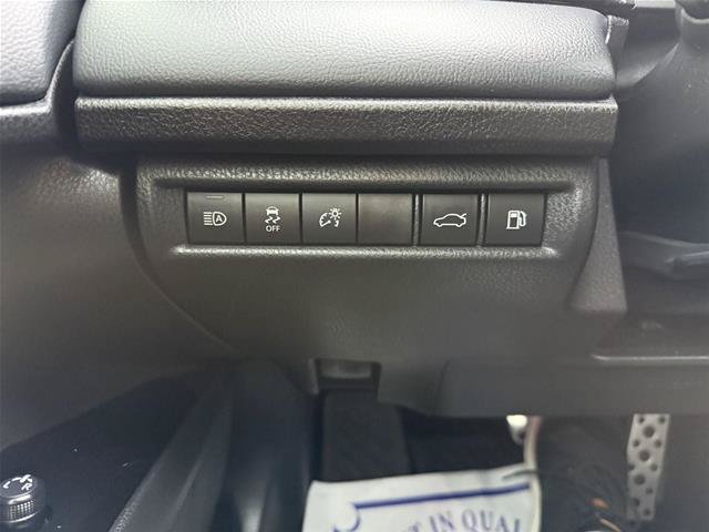 Used 2025 Toyota Camry XSE FWD image 21