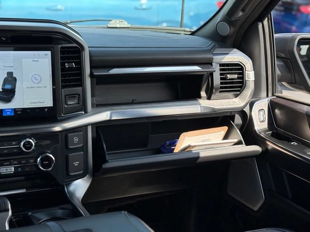 Certified 2025 Ford F150 Platinum w/ Equipment Group 702A High AWD/4WD image 32