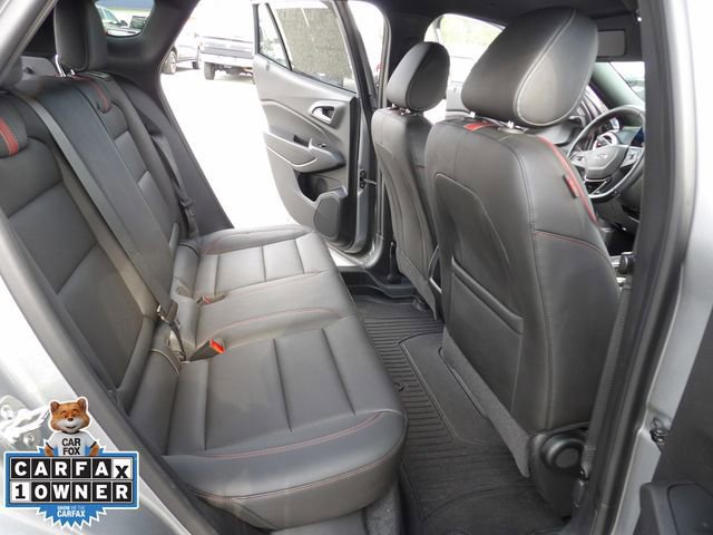 Used 2024 Chevrolet Trax RS w/ Sunroof Package image 34