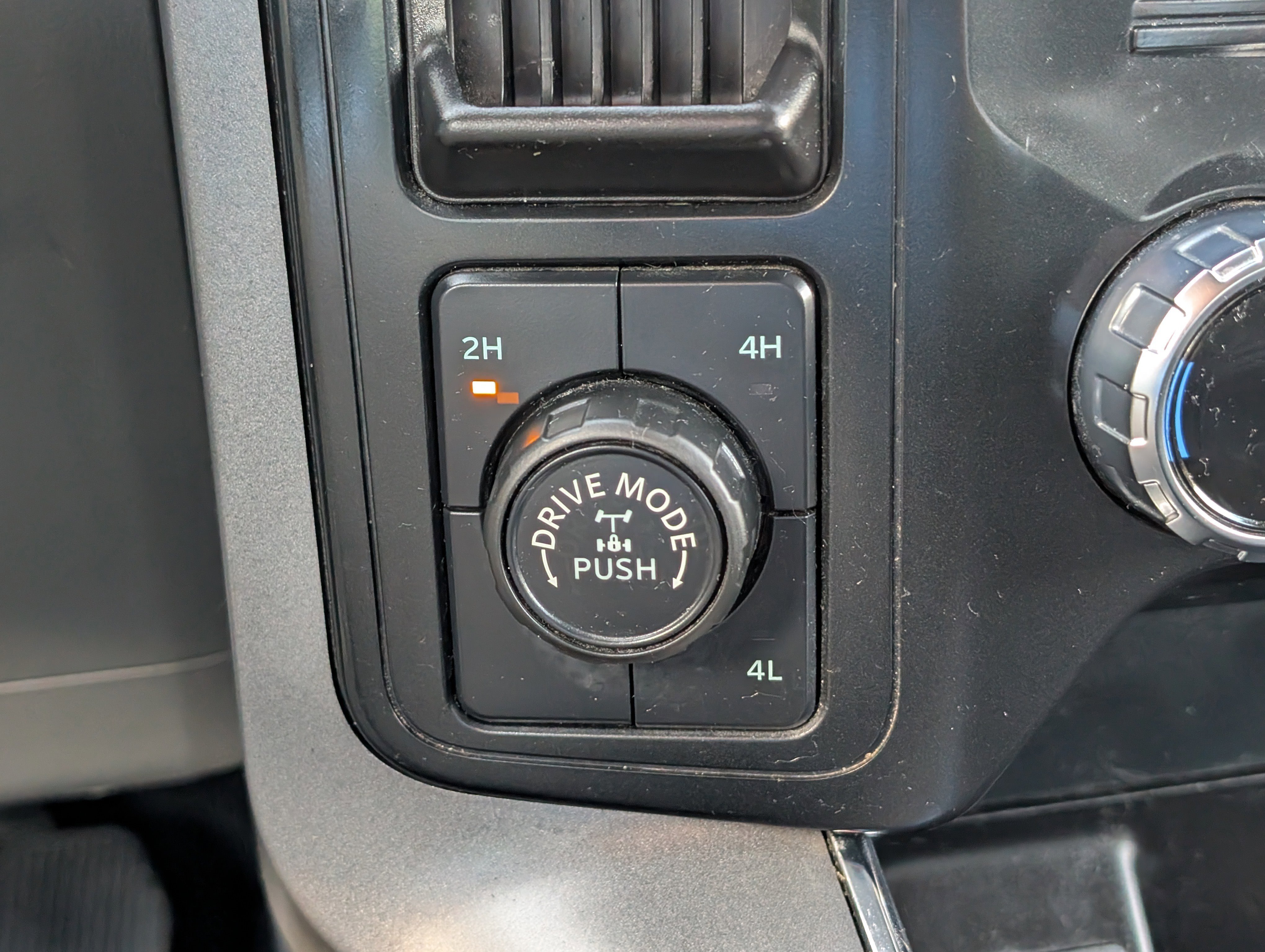 Certified 2024 Ford F150 XLT w/ Mobile Office Package image 28