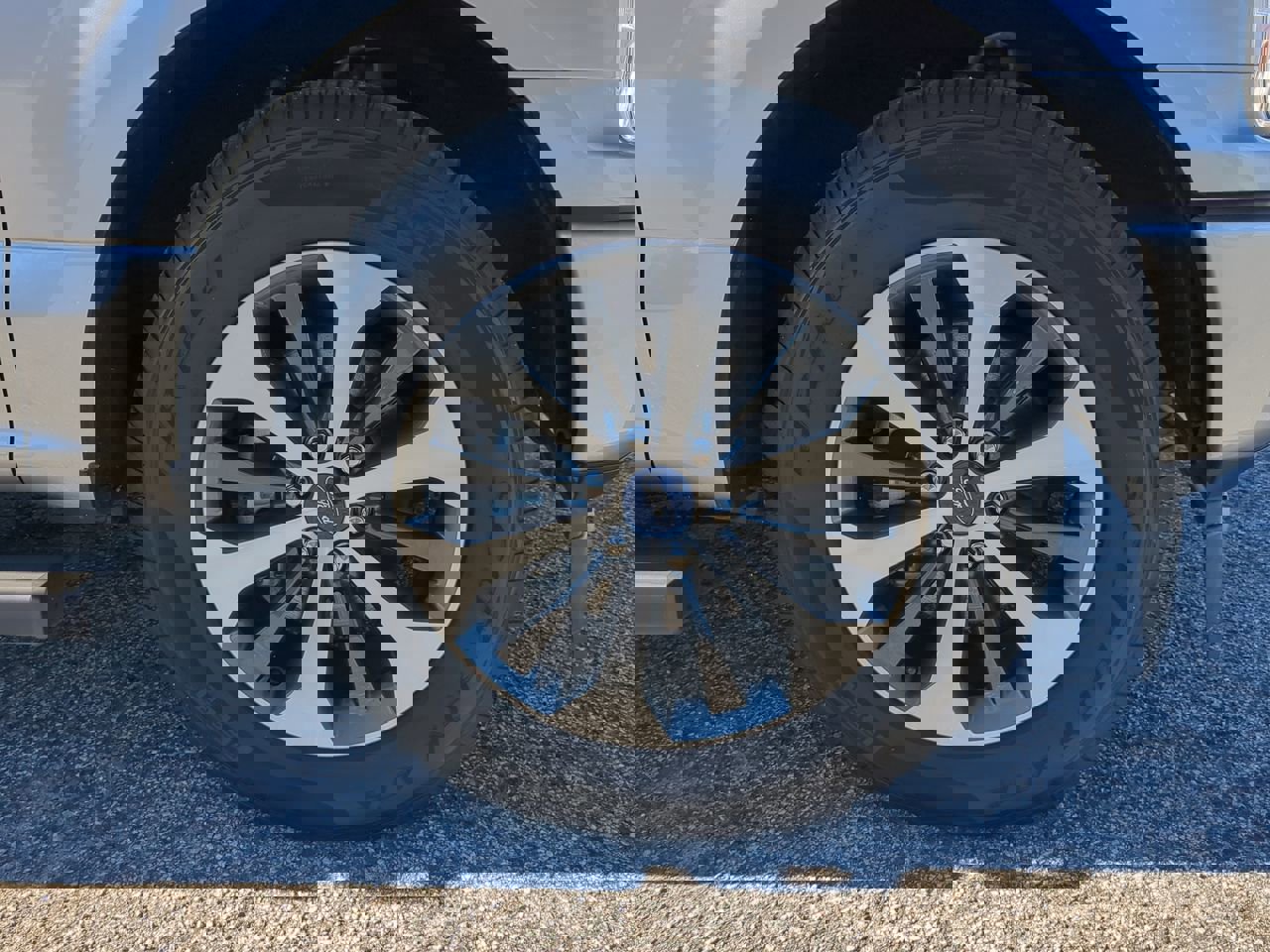 Certified 2020 Ford F150 XL w/ Equipment Group 101A Mid image 9