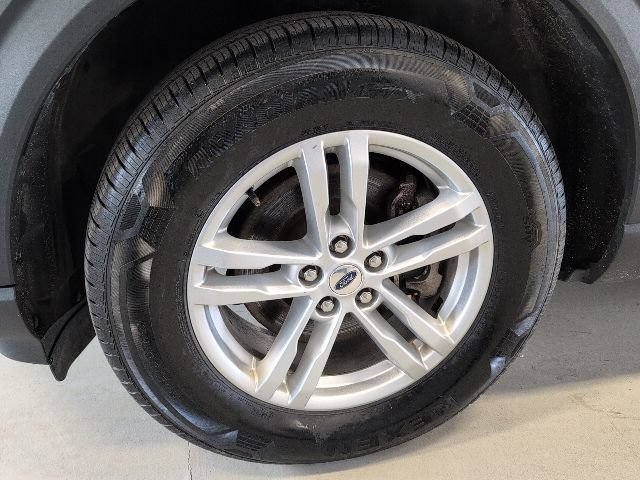 Certified 2023 Ford Explorer XLT AWD/4WD image 9