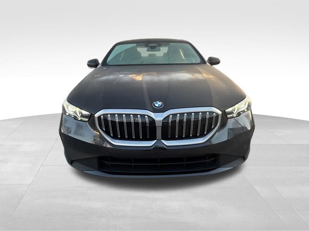Used 2026 BMW 530i image 9