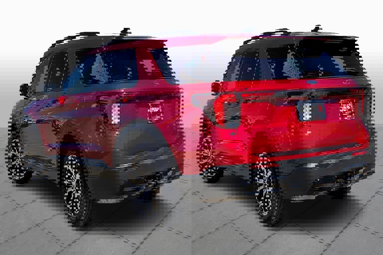 Certified 2025 Ford Explorer ST-Line w/ Premium Package image 11