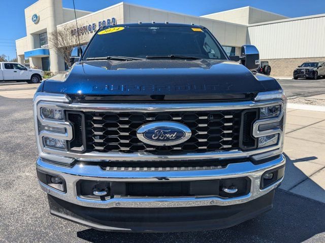 Certified 2024 Ford F350 Lariat w/ Lariat Ultimate Package image 9