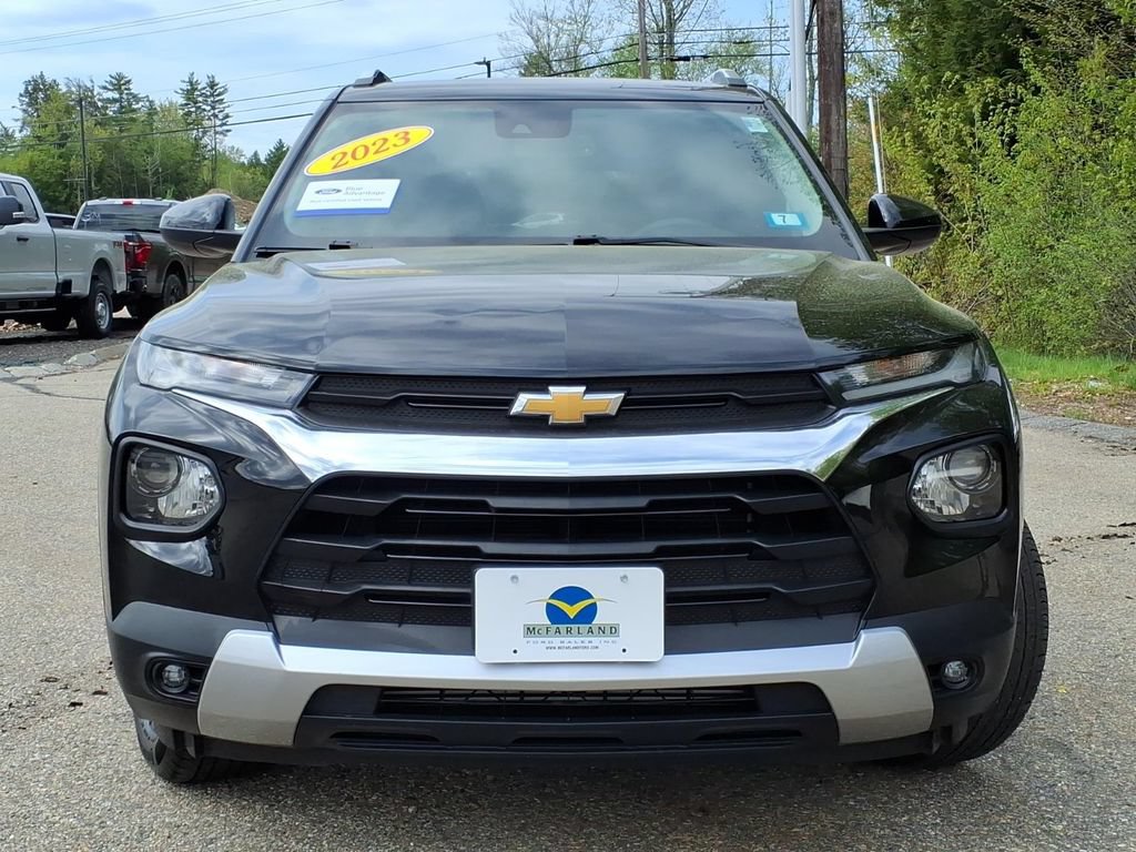 Used 2023 Chevrolet TrailBlazer LT w/ Convenience Package AWD/4WD image 8