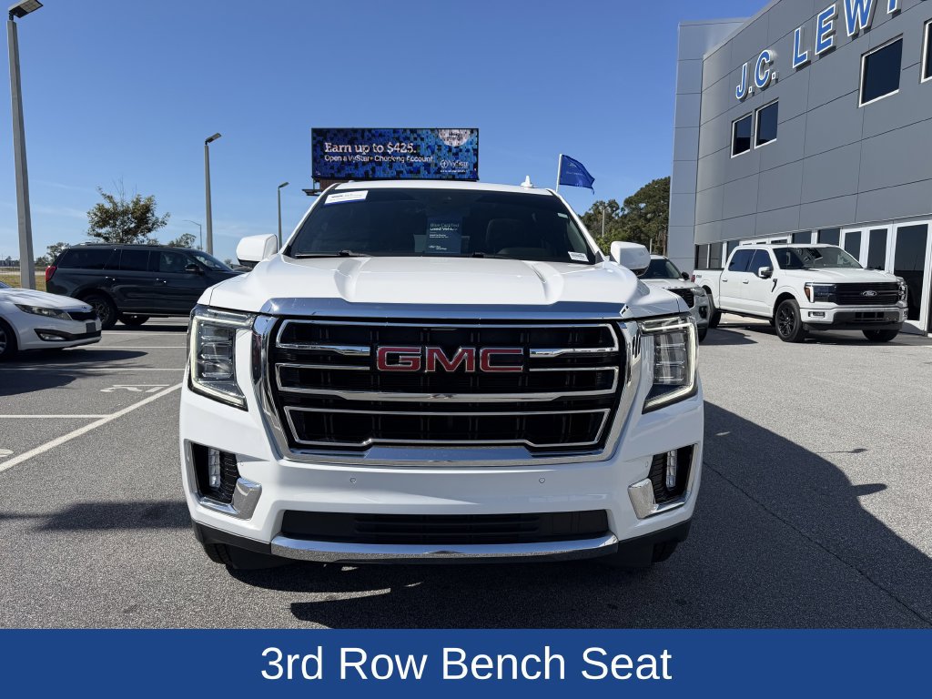 Used 2023 GMC Yukon XL SLT AWD/4WD image 4