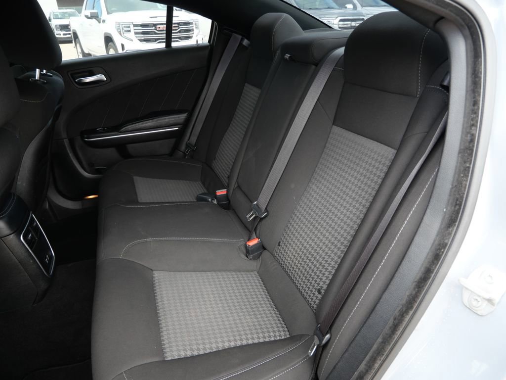 Used 2022 Dodge Charger GT w/ Performance Handling Group RWD image 15