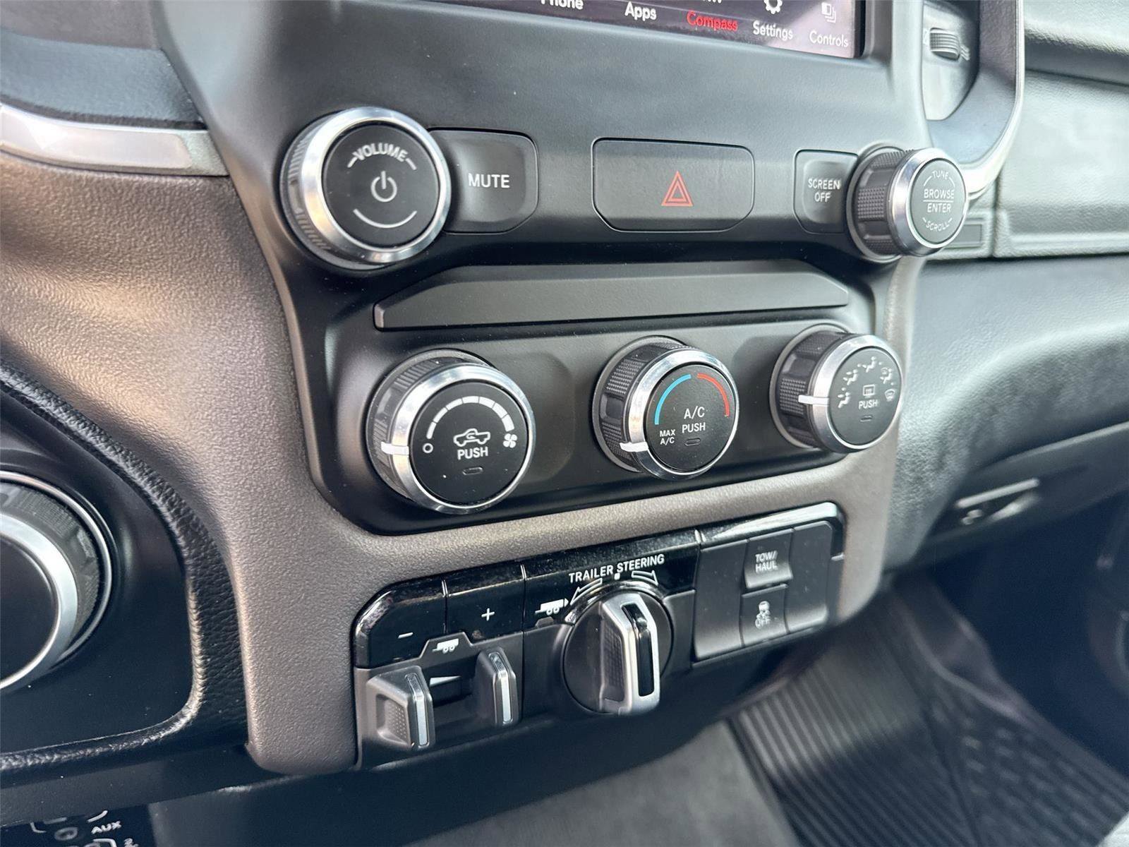 Used 2021 RAM 1500 Big Horn image 17