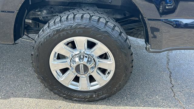 Certified 2022 Ford F250 Platinum AWD/4WD image 6