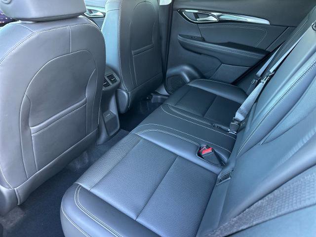 Used 2024 Buick Envision Preferred image 11