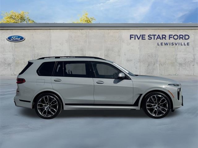Used 2024 BMW X7 xDrive40i w/ M Sport Package AWD/4WD image 3