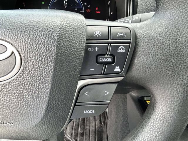 Used 2025 Toyota Camry LE FWD image 26