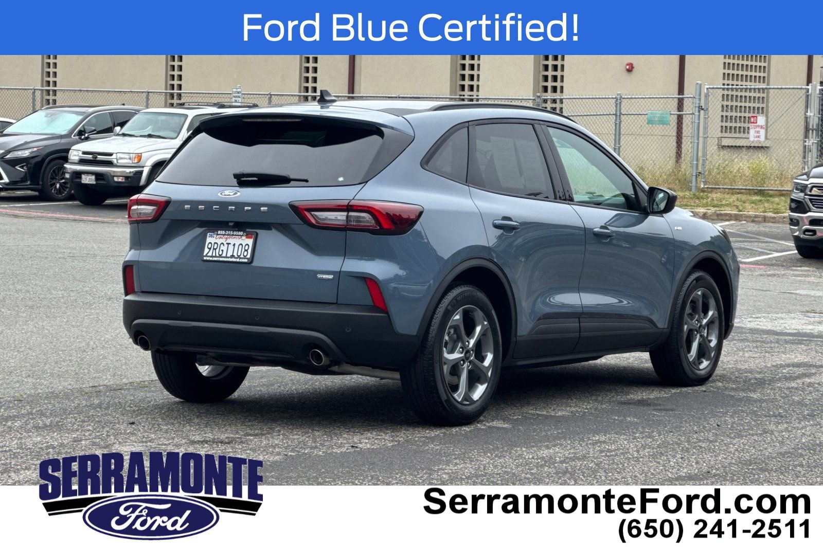 Certified 2025 Ford Escape ST-Line w/ Equipment Group 301A FWD image 4