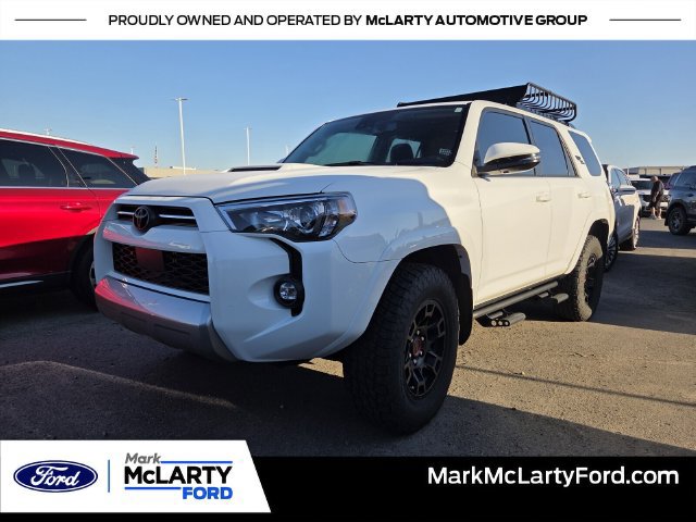 Used 2024 Toyota 4Runner TRD Off-Road Premium w/ Moonroof Package AWD/4WD image 1