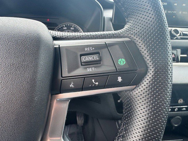 Used 2025 Mitsubishi Outlander SE AWD/4WD image 17