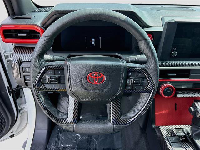 Used 2025 Toyota Tacoma TRD Sport RWD image 12
