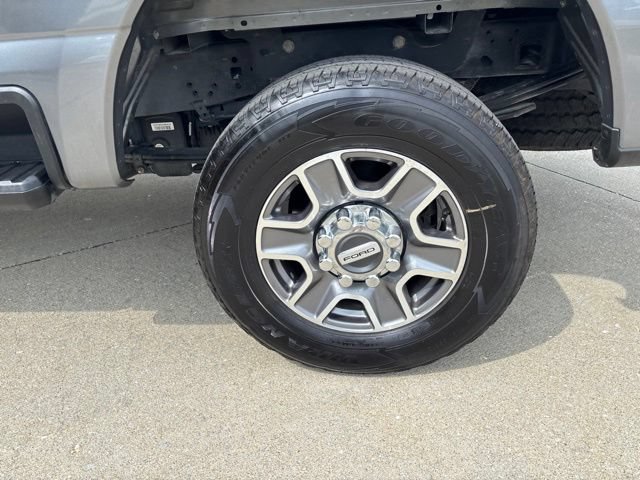 Certified 2024 Ford F250 Lariat AWD/4WD image 11