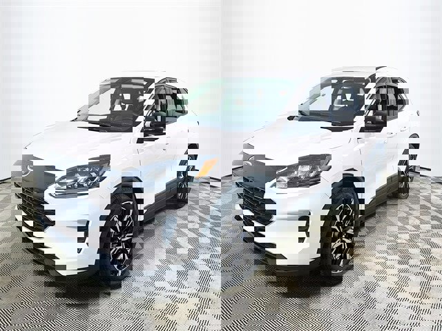 Certified 2022 Ford Escape SE w/ SE Sport Appearance Package