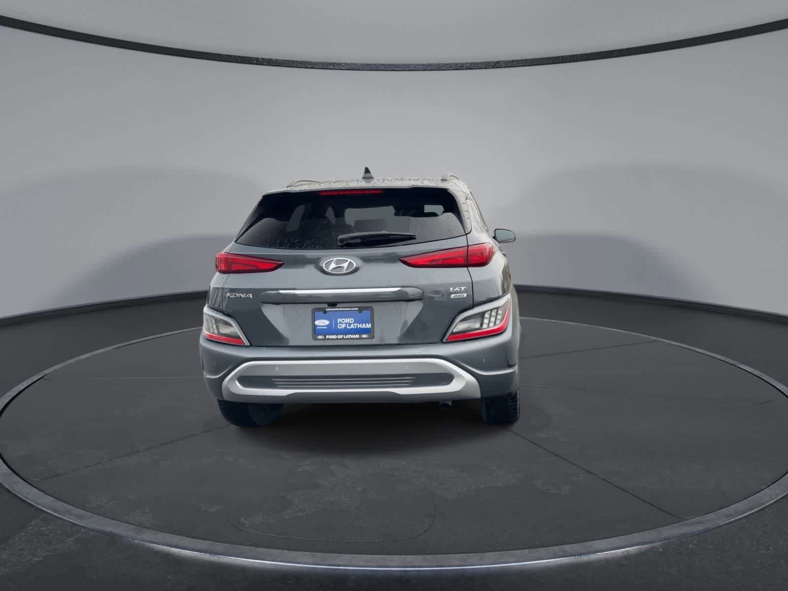 Used 2022 Hyundai Kona Limited w/ Cargo Package AWD/4WD image 3