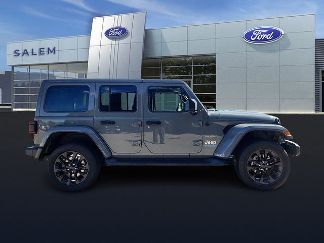 Used 2021 Jeep Wrangler Unlimited Sahara w/ Cold Weather Group AWD/4WD image 2