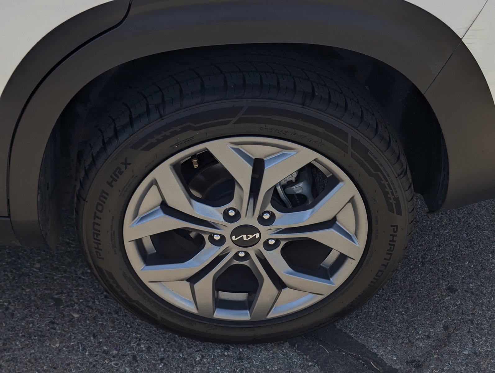Used 2024 Kia Seltos S FWD image 7