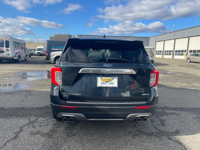 Certified 2022 Ford Explorer Platinum w/ Equipment Group 601A image 3