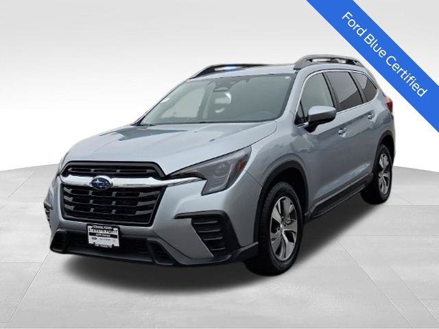 Used 2024 Subaru Ascent Premium w/ Convenience Package AWD/4WD image 3