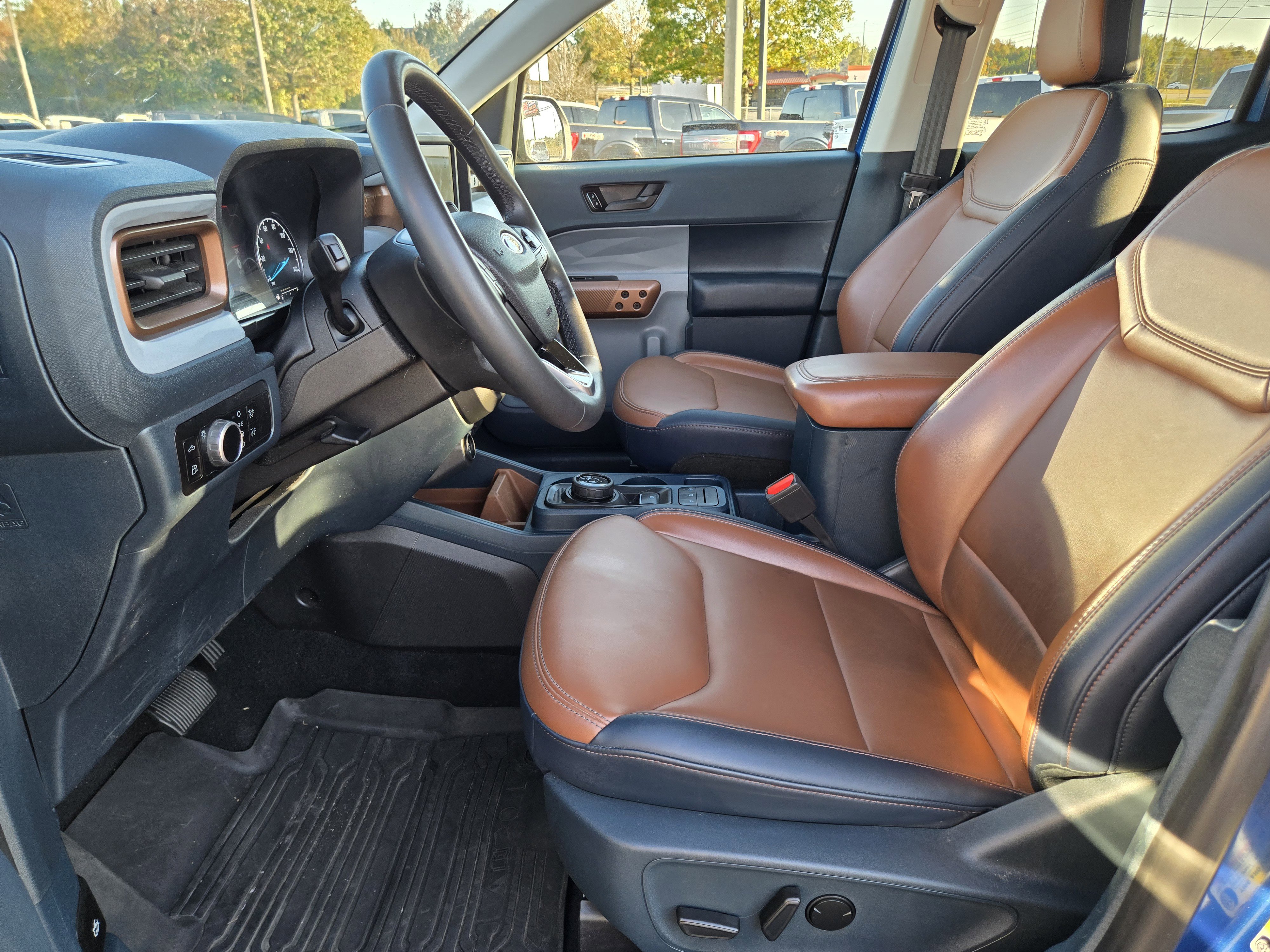 Certified 2023 Ford Maverick Lariat w/ Lariat Luxury Package image 21