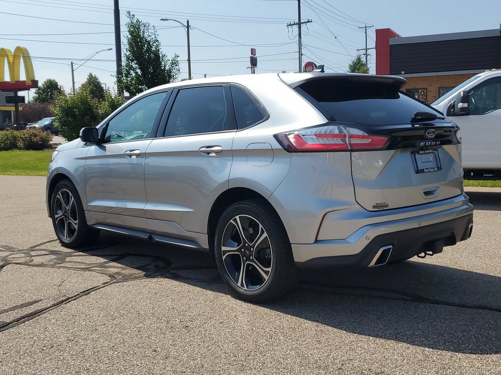 Certified 2023 Ford Edge ST w/ Cargo Accessory Package AWD/4WD image 5